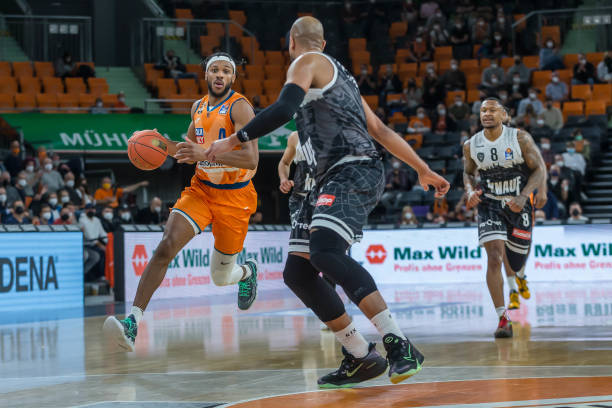 盖帽和篮板 盖帽和篮板