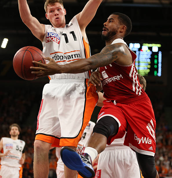 赛态度和极 赛态度和极