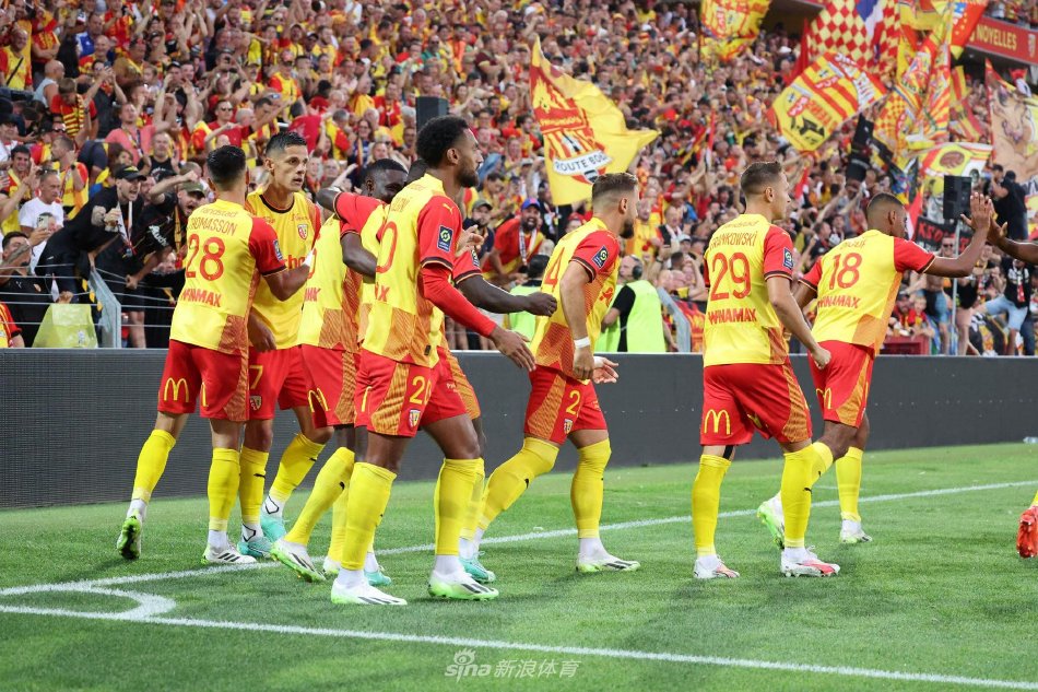 将对手压制 将对手压制